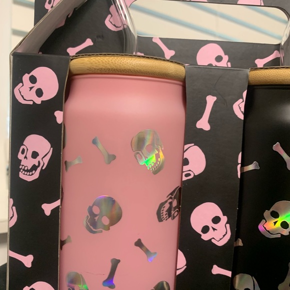 GLASS TUMBLER SET OF 2  PINK AND BLACK SEASONAL DESIGN 16.9 OZ - Picture 2 of 3